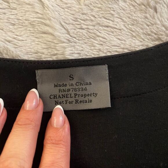 Chanel 3/4 sleeve black top, S - Picture 11 of 12